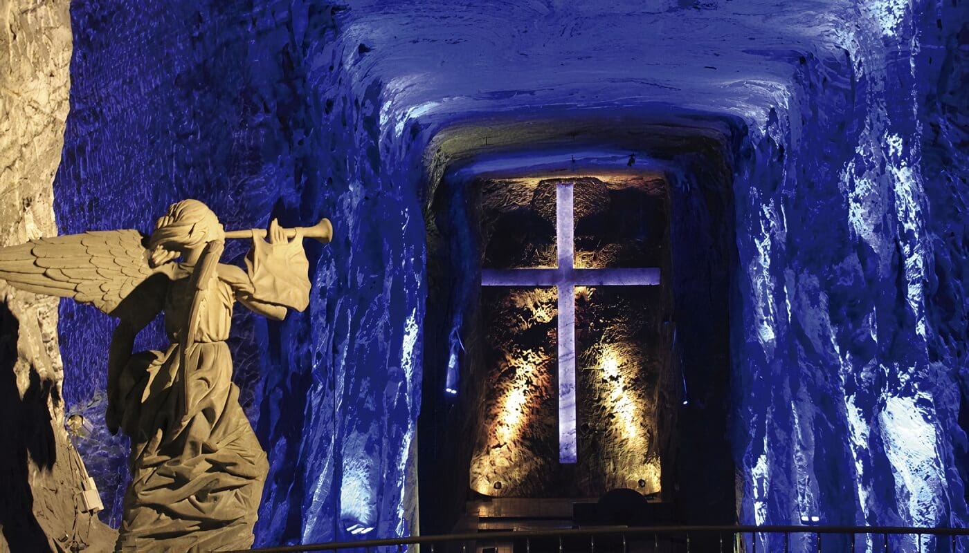 Turismo en la Catedral de Sal de Zipaquirá