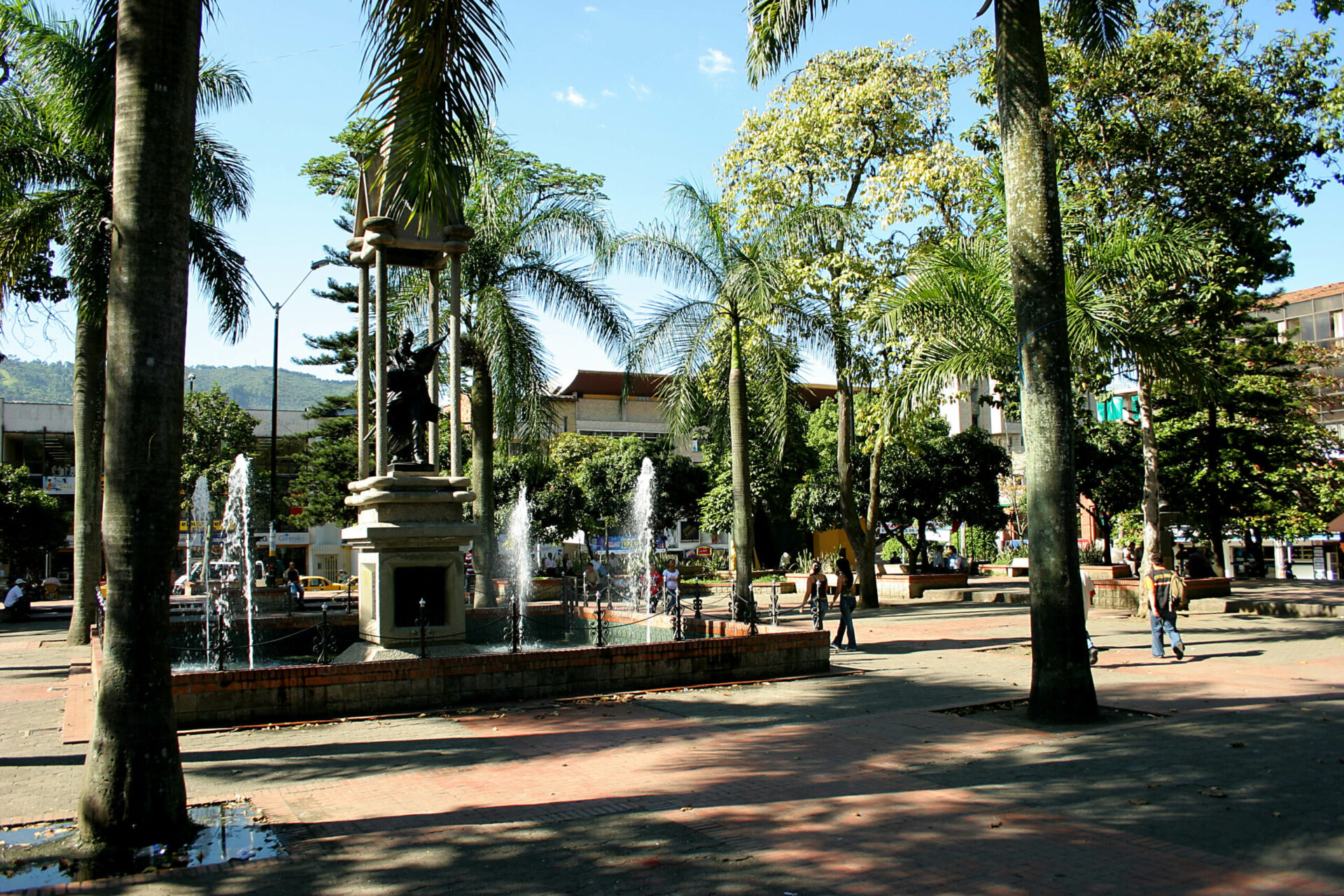 Parque Simón Bolívar - Medellín - Turismo en Medellín