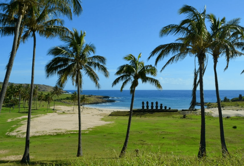 Playa Anakena