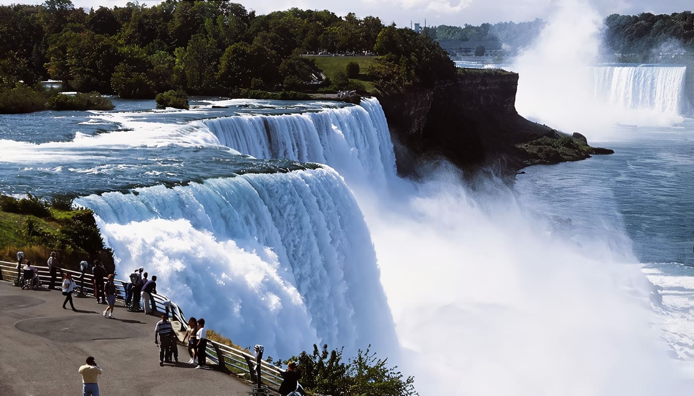 Descubre las Cataratas del Niágara desde New York