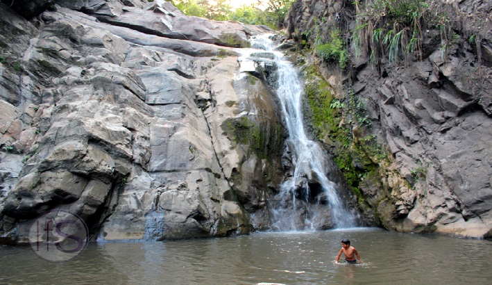 La Cascada Salto de los Micos en Villeta