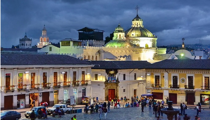 Centro Histórico y Patrimonio Monumental - Turismo en Quito