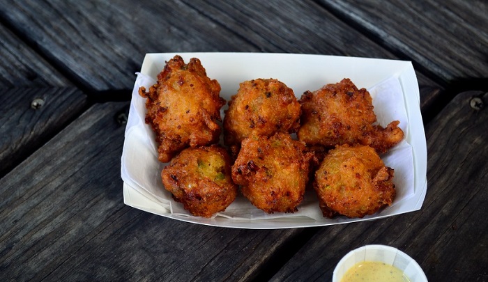 Conch Fritters Plato Típico