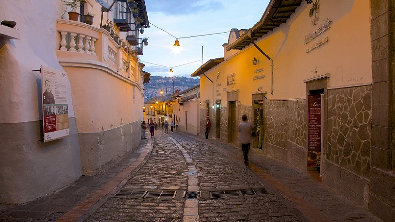 La Ronda - Turismo en Quito