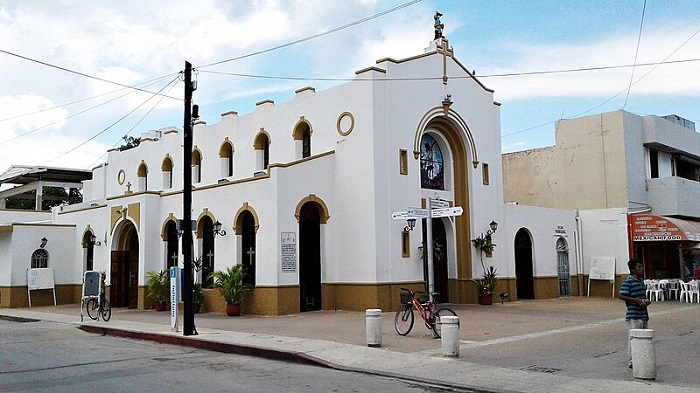 Parroquia de San Miguel Arcángel en Cozumel