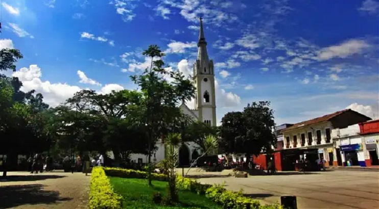 Plaza de Boyacá en Tuluá