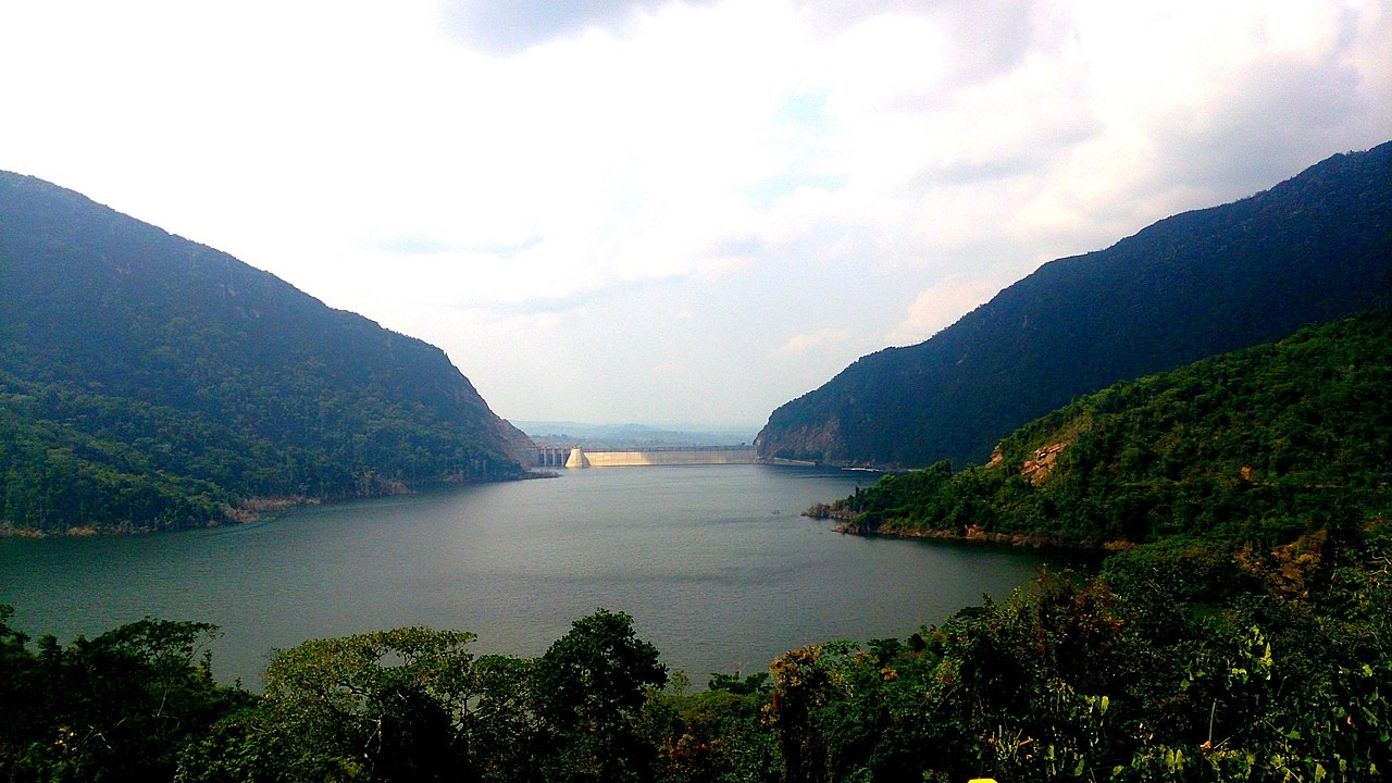 La Represa Hidrosogamoso en Mesa de los Santos