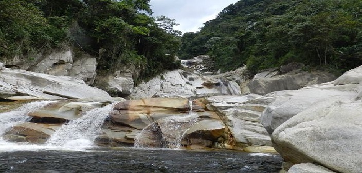 Río Tapartó en Pueblo Rico