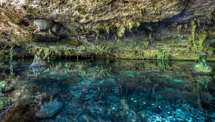 Cenote Dos Ojos Riviera Maya