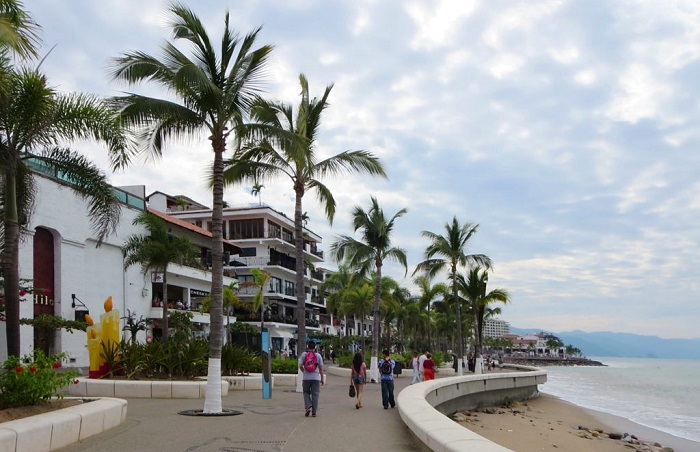 El Malecon Puerto Vallarta