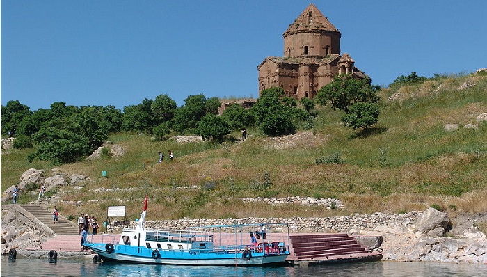 Isla Akdamar en el Lago Van Turquía