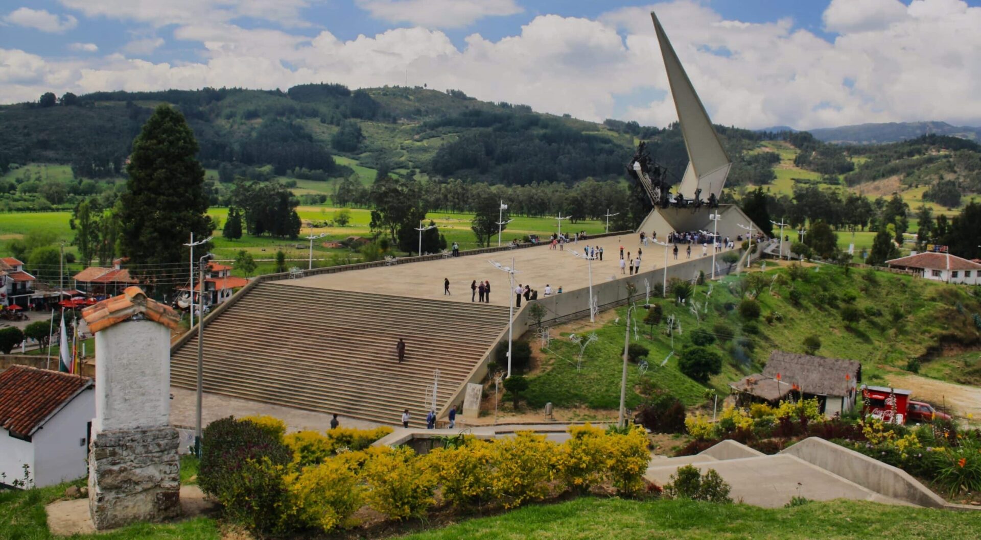 Monumento a los Lanceros del Pantano de Vargas