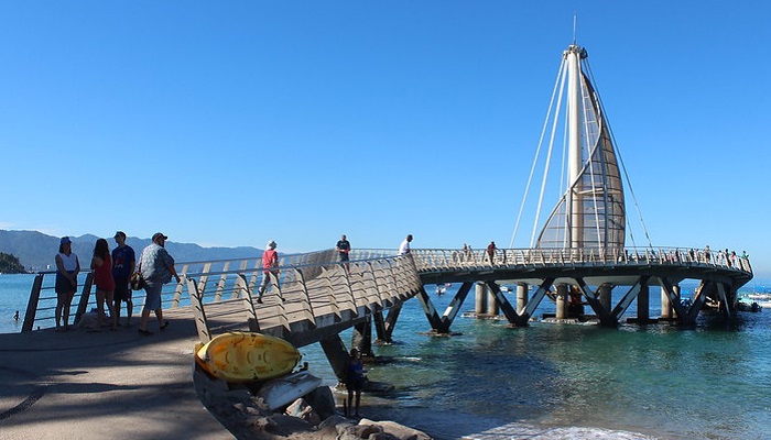 Playa Los Muertos