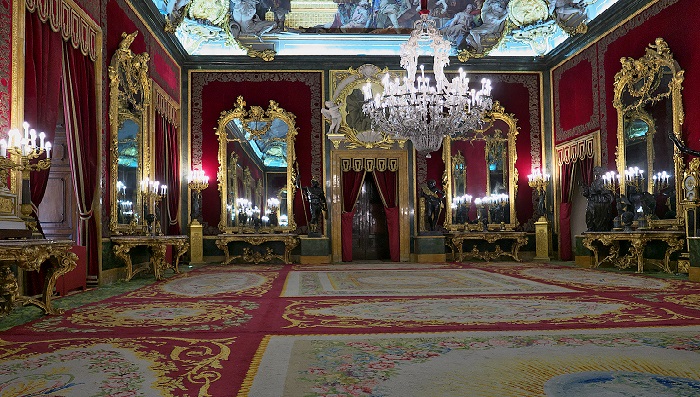 Salón del Trono del Palacio Real de Madrid España