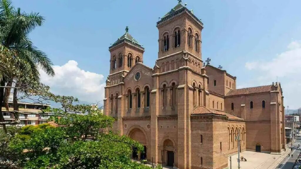 Turismo religioso en Antioquia