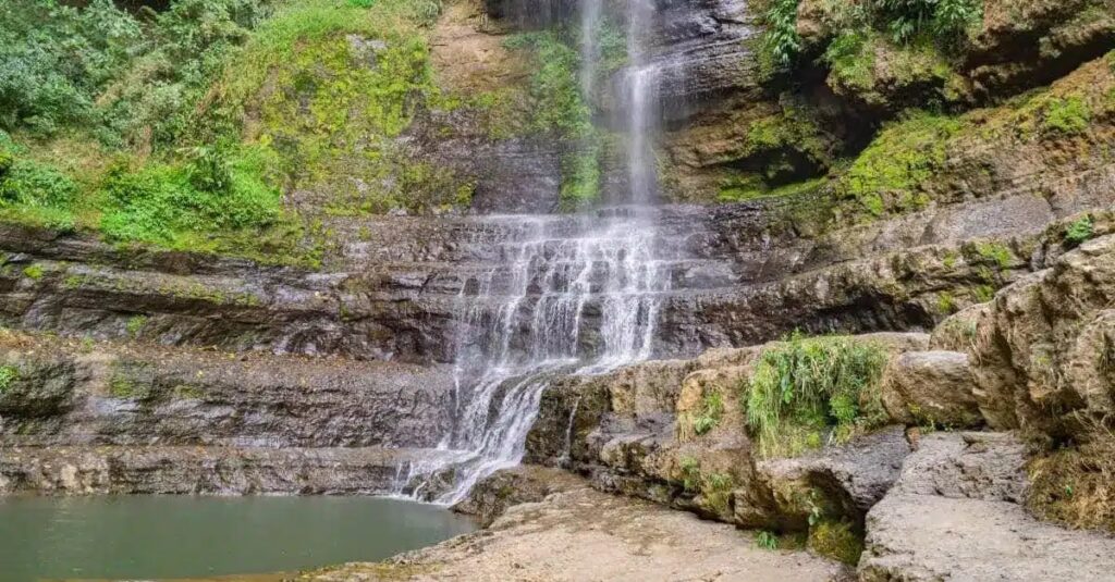 Cascada de Juan Curí en Colombia